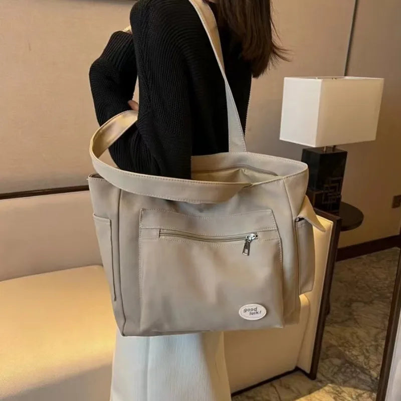 Women's Fashion Shoulder Bag Class Large Capacity Student Tote Bag New Canvas Commuter Handbag Women Bag